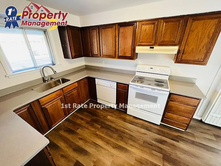 2717 1/2 W Hill Rd — Photo 10
