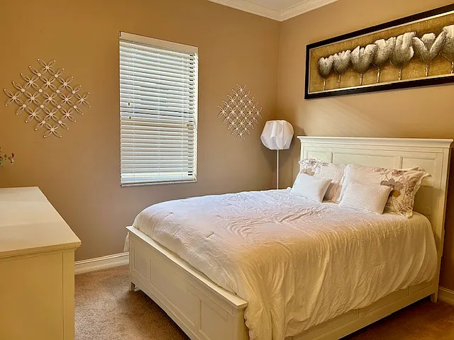 3 bed, 1975 sqft, $5,000 — Photo 3