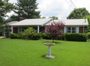 1317 Huffine Rd, Johnson City, TN 37604