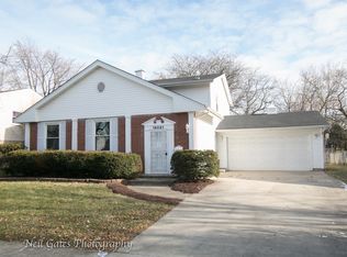 16061 Woodlawn East Ave, South Holland, IL 60473