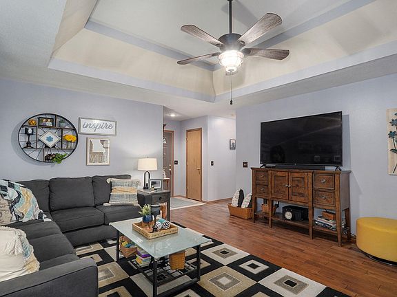 3rd image of 3407 W Vincent Drive