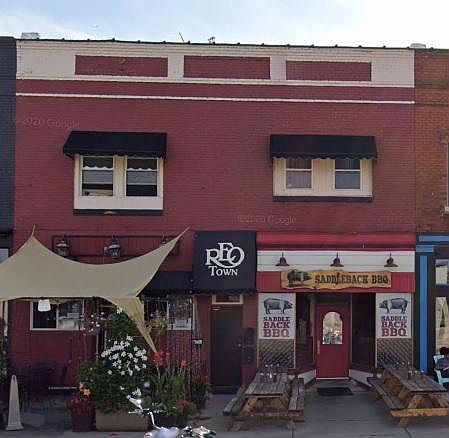 1st image of 1147 S Washington Ave