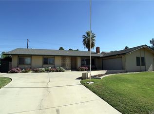 2855 S Whispering Lakes Ln, Ontario, CA 91761