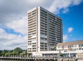 330 Concord St APT 17C, Charleston, SC 29401