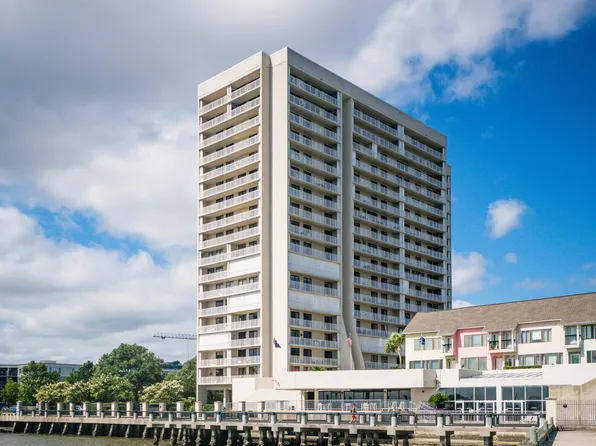 330 Concord St APT 17C, Charleston, SC 29401