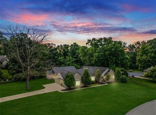 113 Oakwood Rd, Mcmurray, PA 15317