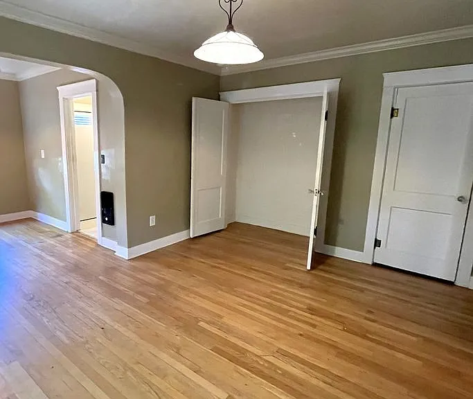 1263 Oak St #2 — Photo 8