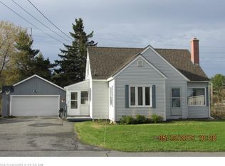 42 Cedar St, Presque Isle, ME 04769