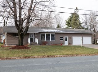 2219 9th St E, Menomonie, WI 54751