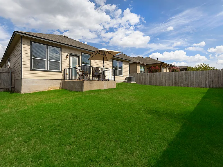 5817 Sardinia Dr — Photo 13