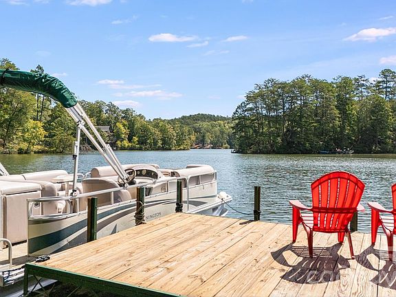 5th image of 91 Island View Ct