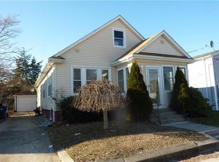 196 Eldridge St, Cranston, RI 02910