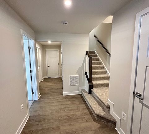 3rd image of 820 New Castle Landing Dr #1