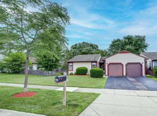 505 Lyon Dr, Buffalo Grove, IL 60089
