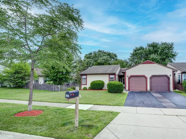 505 Lyon Dr, Buffalo Grove, IL 60089