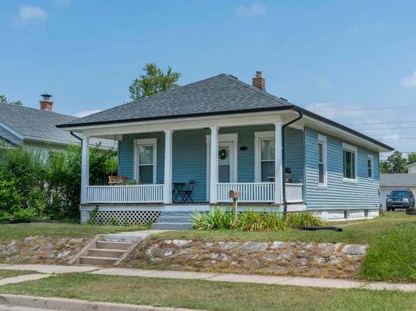 202 N Middleboro Ave, Mishawaka, IN 46544