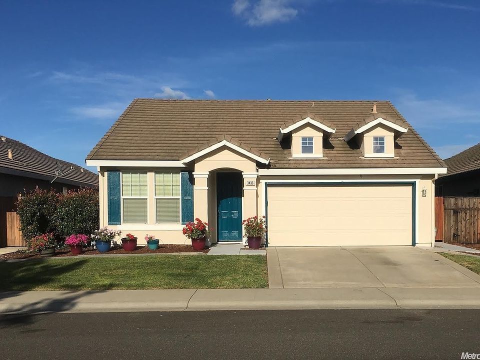 2nd image of 3436 Jabbour Way