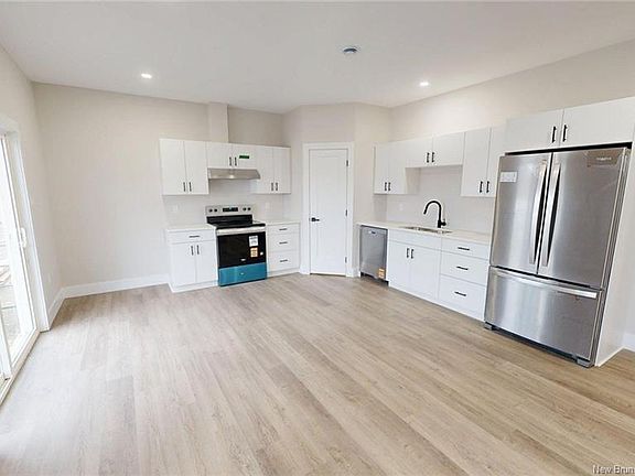 2nd image of 46 Ocean Dr