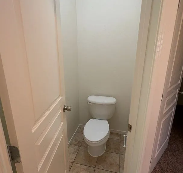 6224 W Thompson Ave — Photo 17