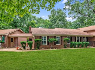 12318 Sherwood Forest Dr, Mount Airy, MD 21771