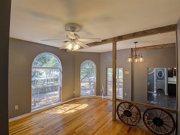 3rd image of 1020 County Road 342 #C