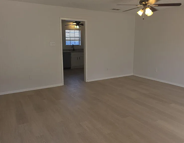 233 Vista Way — Photo 29