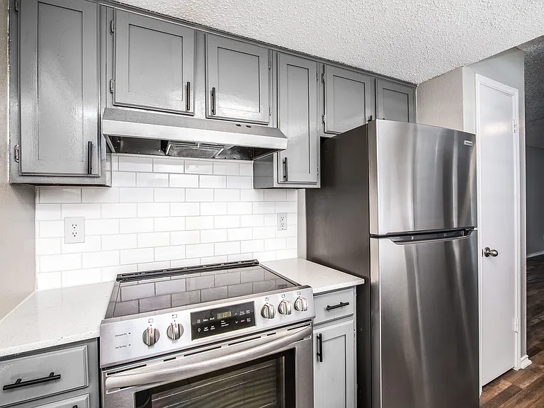 Wythe Apartment Homes — Photo 4