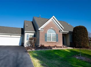 2614 Saddle Ln, Macungie, PA 18062