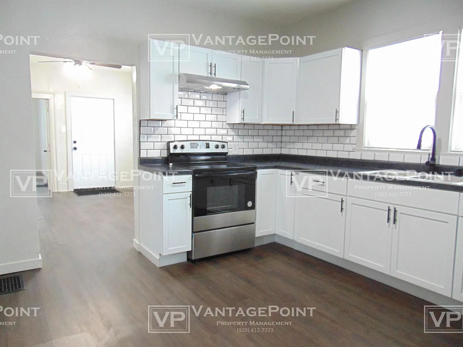 1158 Emilie Street - Lower — Photo 3