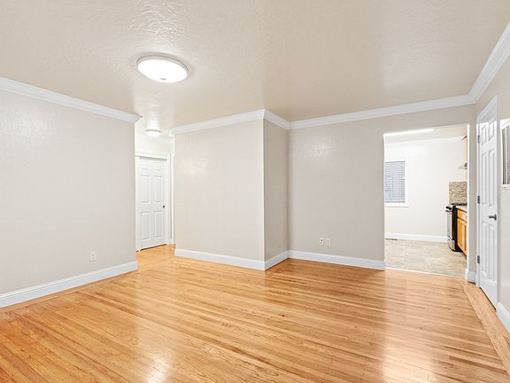 4th image of 2422 V St APT 5