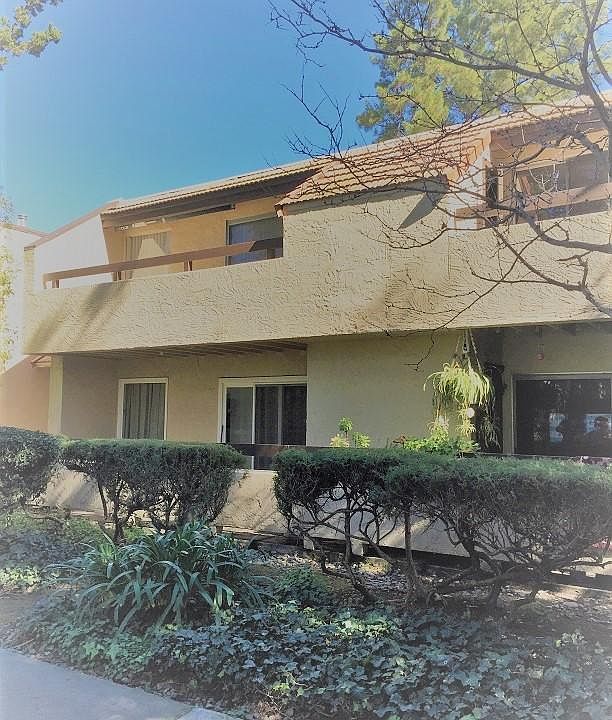 1st image of 285 Tradewinds Dr APT 4