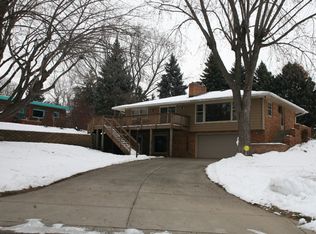 1901 Wagener Pl, Roseville, MN 55113
