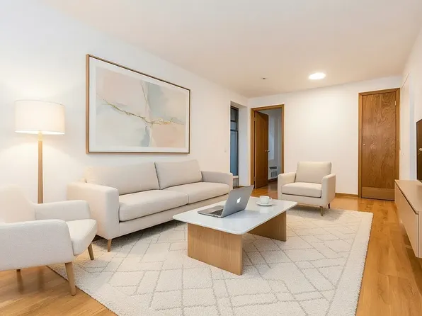 1425 York Ave, New York, NY