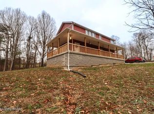 745 Hilltop Rd, Shepherdsville, KY 40165