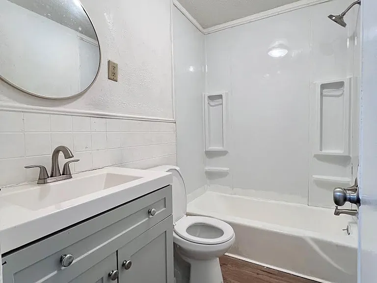 326 Mountain View St #B — Photo 6