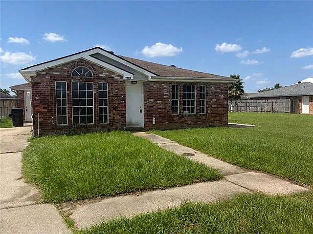9100 Titans Dr — Photo 1