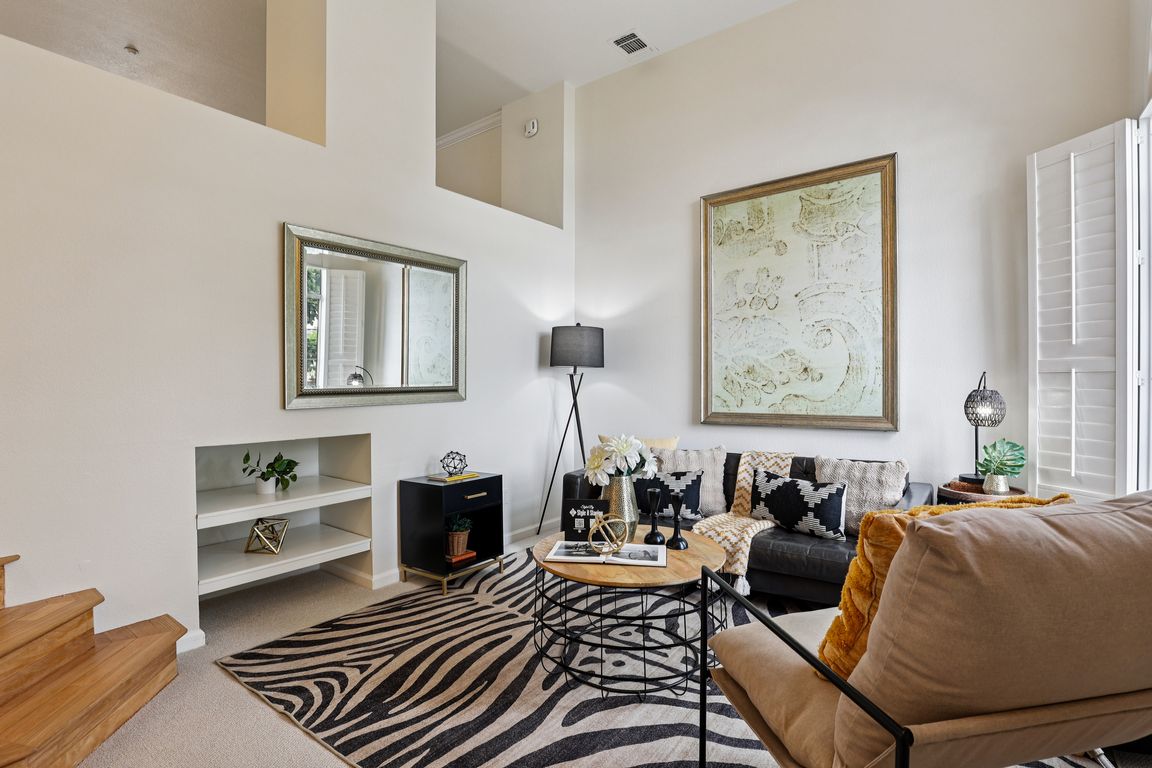 next background image