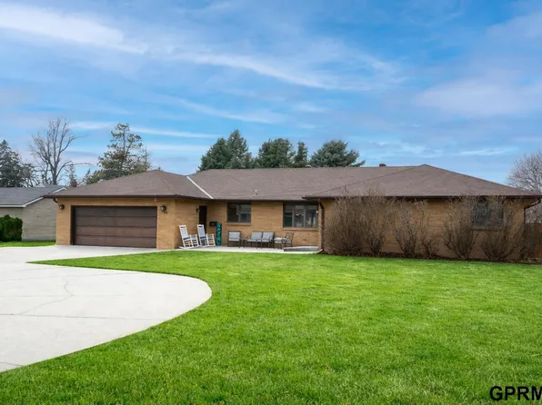 600 Custer Ave, Lyons, NE 68038