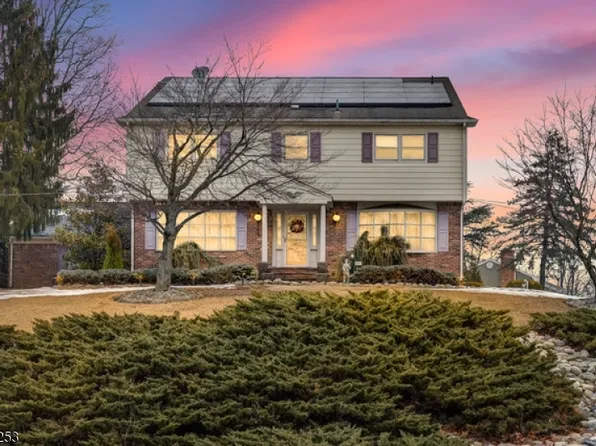 403 Roberts Ln, Scotch Plains Twp., NJ 07076