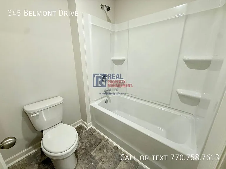 345 Belmont Dr — Photo 3