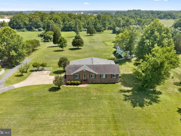 14917 Compton Rd, Centreville, VA 20121