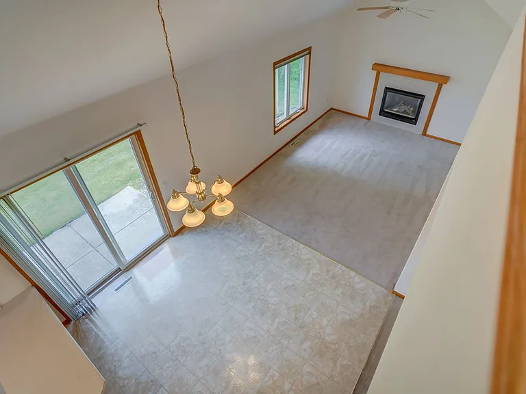 865-867 Harper Dr — Photo 17
