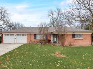 1103 Bryant St, Benbrook, TX 76126