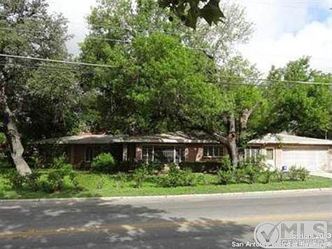 3rd image of 2403 W Kings Hwy