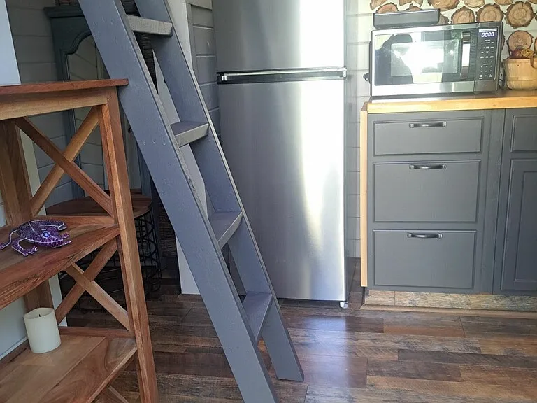 132 Alma St #C — Photo 3