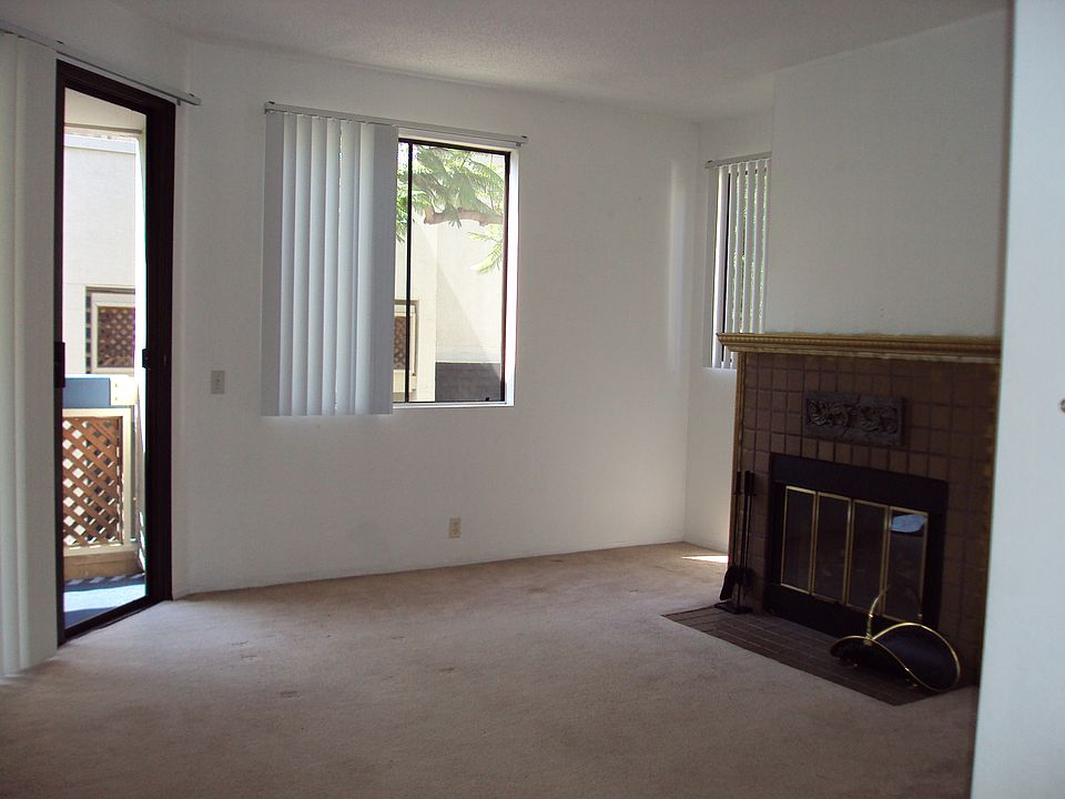 2nd image of 500 Foxwood Dr