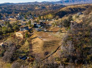 588 Turquoise Ct, Redding, CA 96003