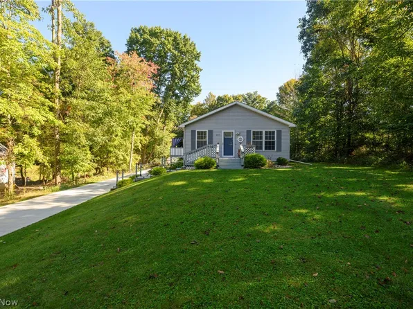 797 Royal Cir, Howard, OH 43028