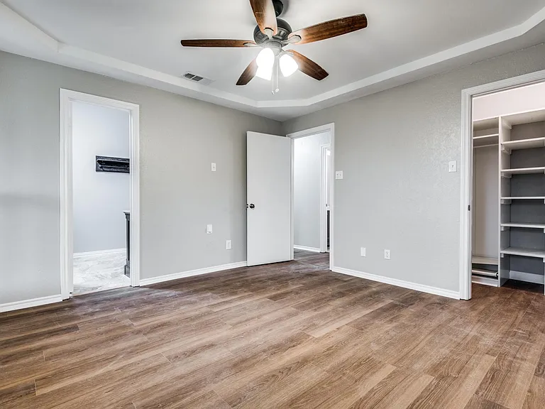 206 Barclay Ave — Photo 19
