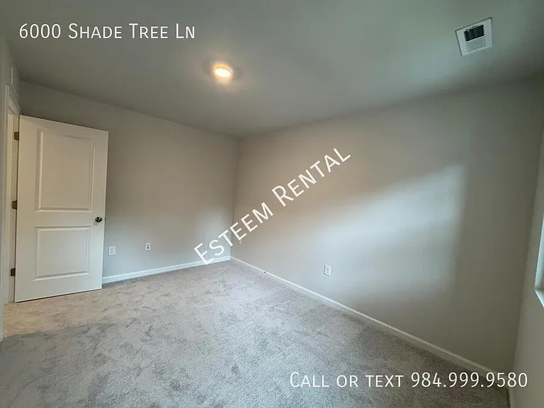 6000 Shade Tree Ln — Photo 16